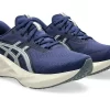 NOVABLAST  5 ASICS TRACK CLUB
