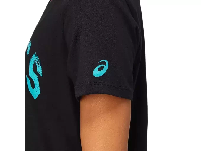 WOMEN’S SHORT SLEEVE EST 1977 V-NECK TEE