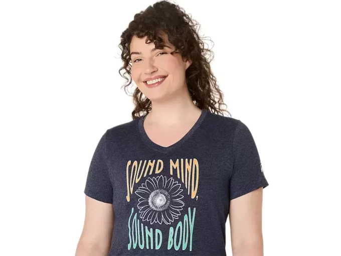 WOMEN’S SUNFLOWER SLOGAN V-NECK