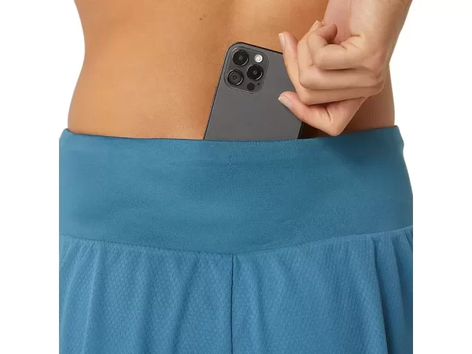 WOMEN’S VENTILATE 2-N-1 3.5IN SHORT